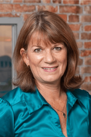 Lesley Cooper DHypPsych Psychotherapist and Clinical Hypnotherapist